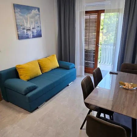 Deniza 4 Guests 아파트 *