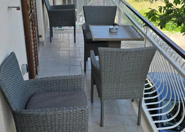 Deniza 4 Guests Brodarica (Sibenik-Knin)